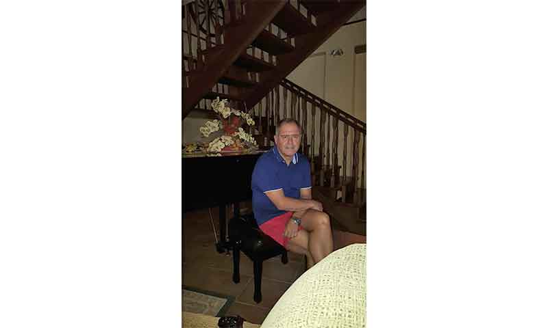 http://www.mel-melchor.com/wp-content/uploads/2016/09/galeria11.jpg